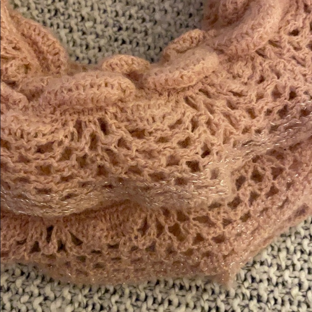 Pink Circle Knit Scarf - Picture 2 of 5
